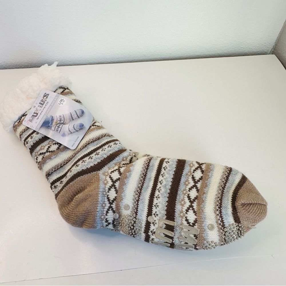 Muk Luks Slipper Cabin Socks NWT Rubber On Bottom L/XL 8-10